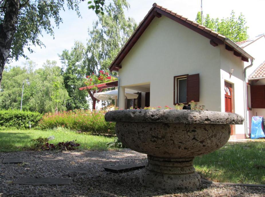 Villa Patio Exterior foto